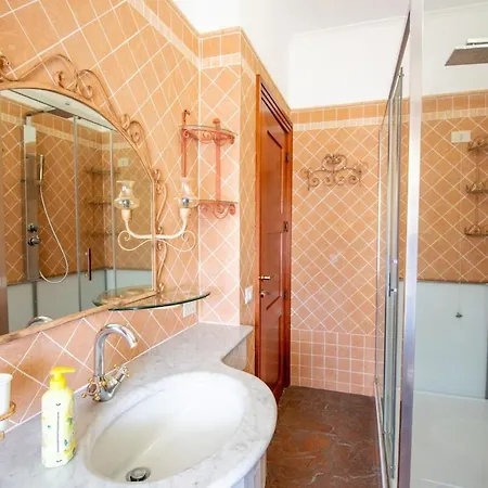 Casa vacanze S'omu E Assunta Cardedu