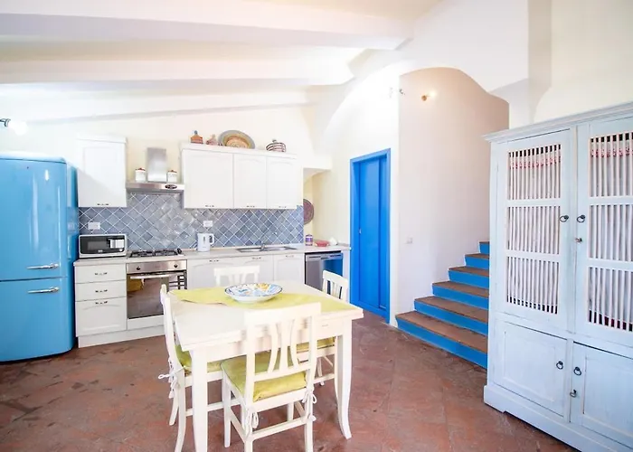 S'omu E Assunta Holiday home *